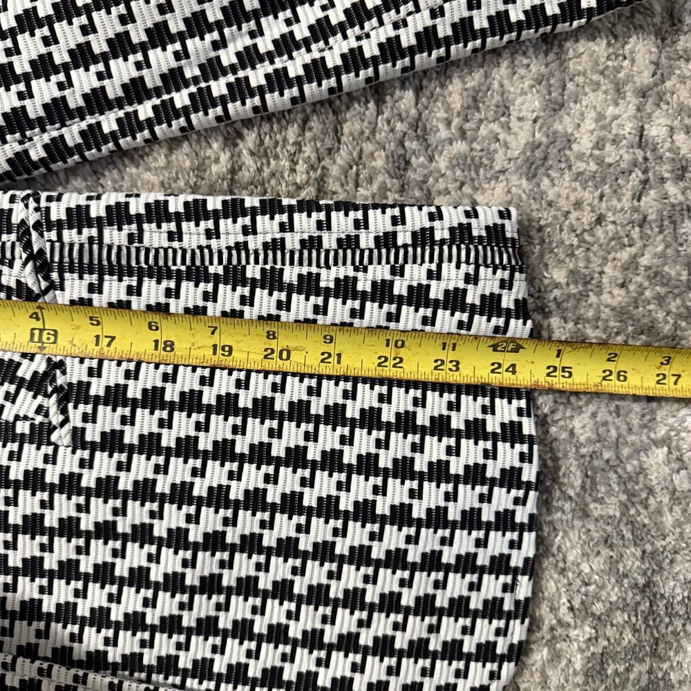 Akris Punto Women’s Black White Soundboard Woven Pattern jacket blazer size 10 - Picture 10 of 10